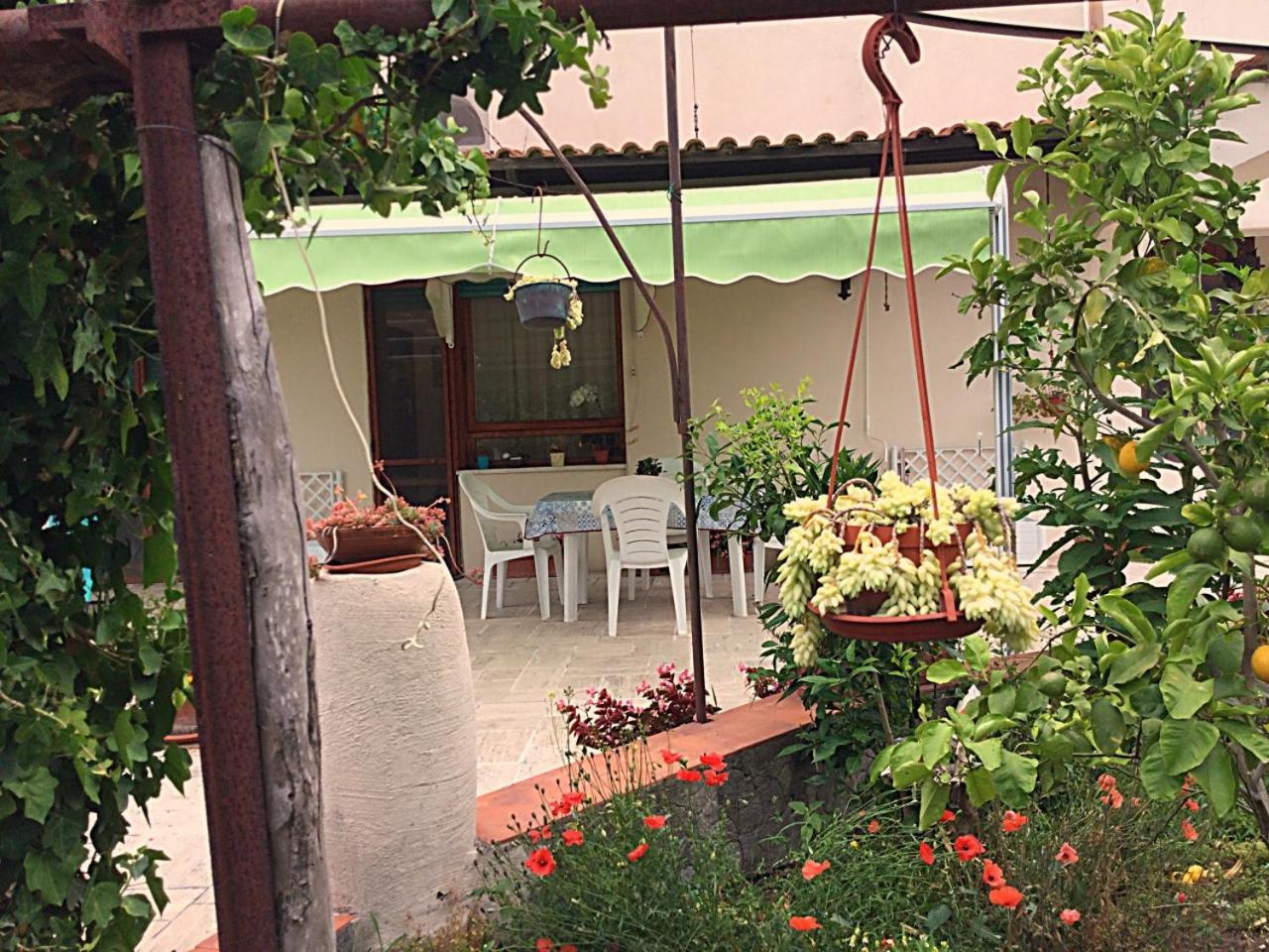 Oplontis' Garden - Holiday Apartment Near Pompeii Torre Annunziata Exterior foto